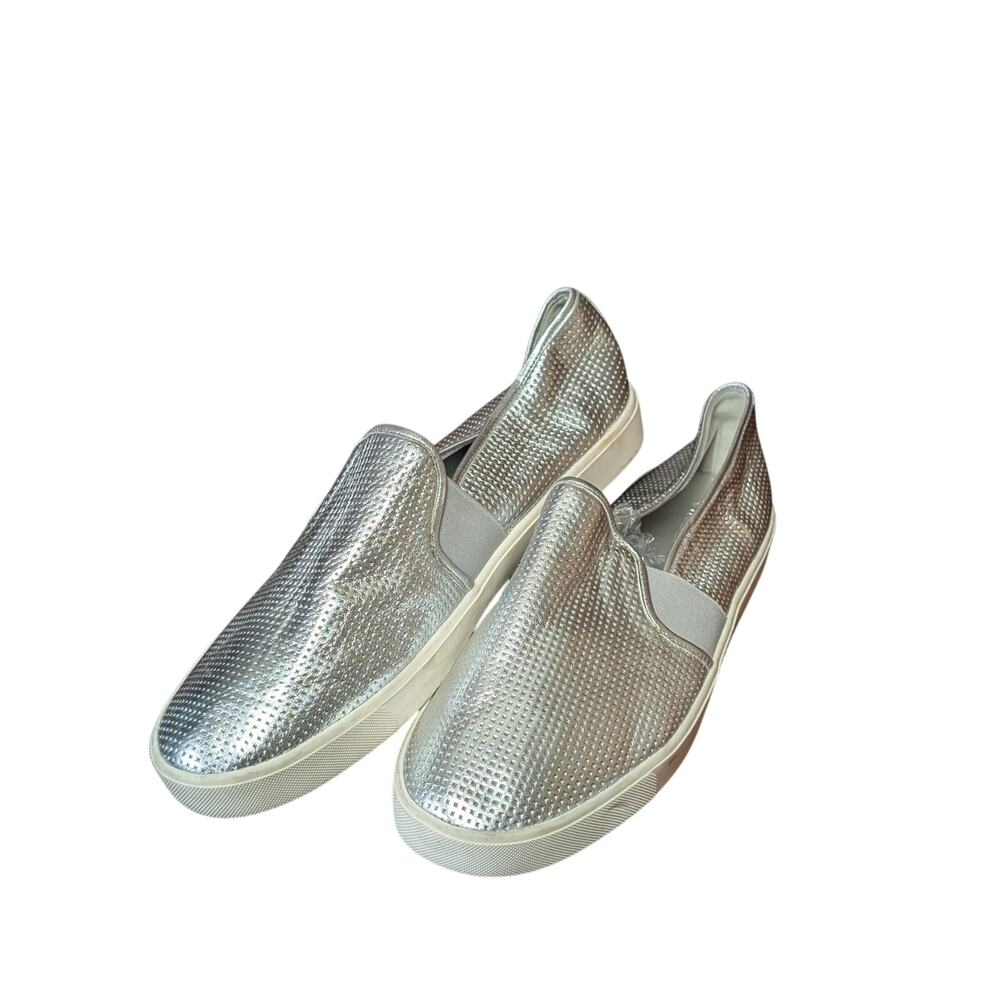 Vince Blair Womens Silver Flats 12M